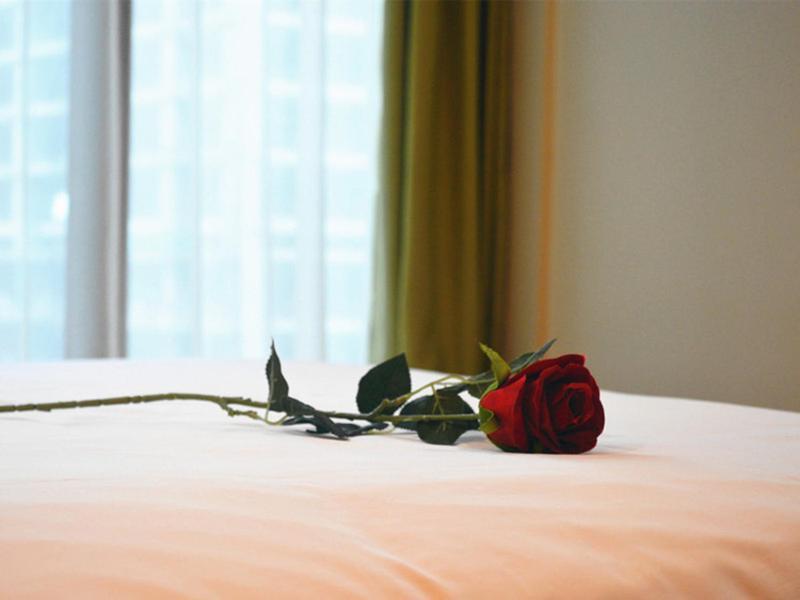 Iu Hotel Chongqing Jiefangbei Bagian luar foto